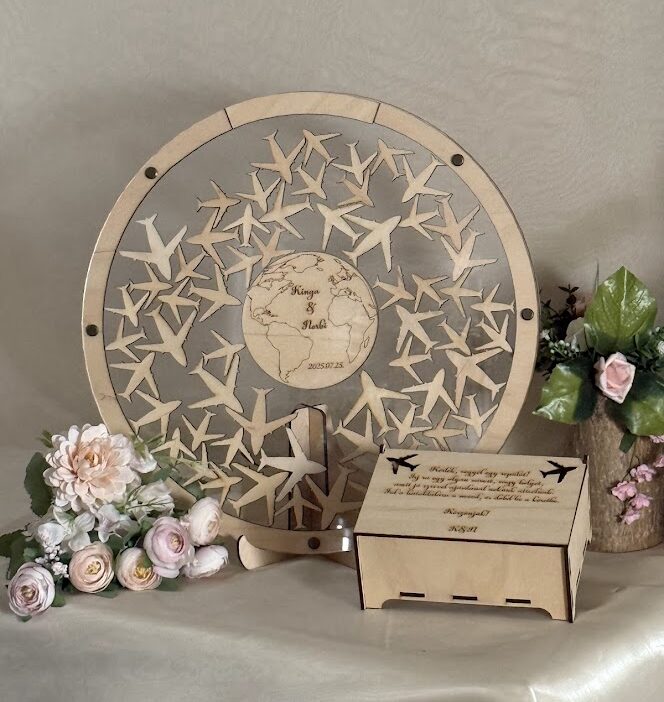 Repülős, vagy motoros esküvői vendégkönyv