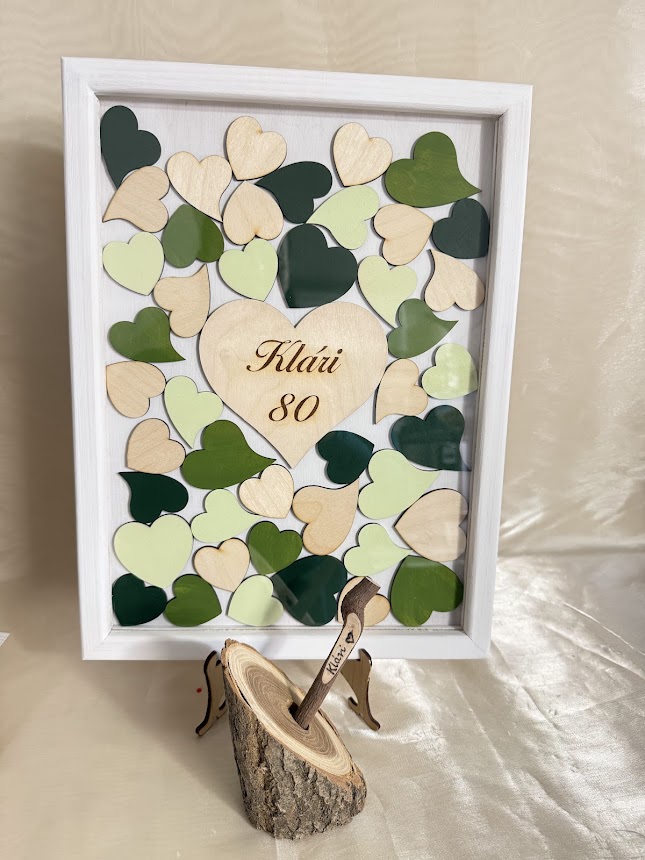 Bedobós szülinapi vendégkönyv – interaktív, szívhez szóló emlék szív középpel