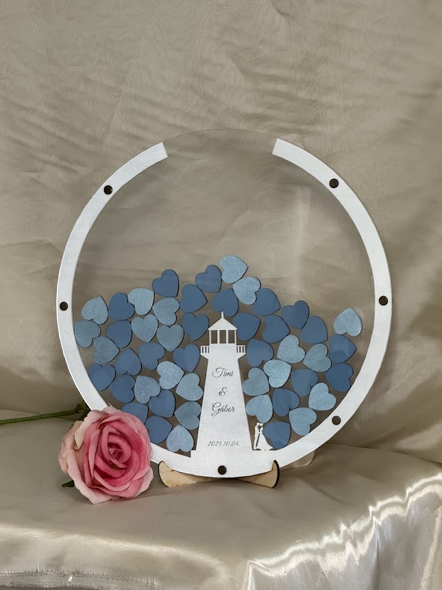 Világítótornyos vagy horgonyos vendégkönyv