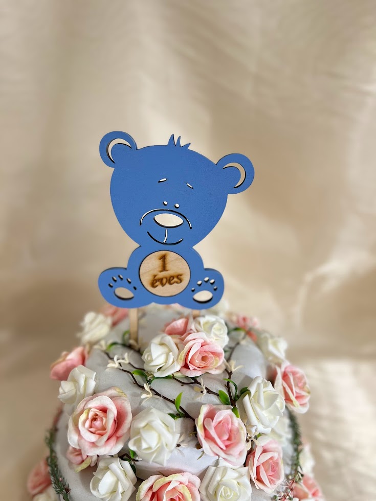 Macis tortadísz cserélhető számokkal – szülinapi tortabeszúró