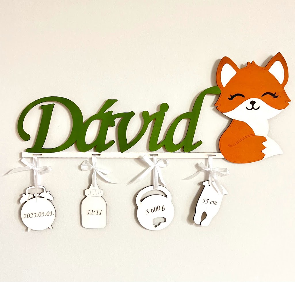 Róka névtábla a baba születési adataival