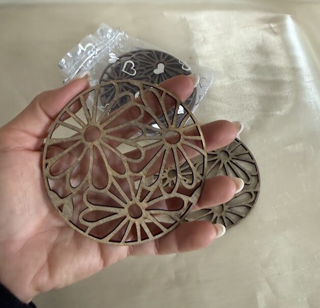 Fa virág mintás poháralátét szett – 6 darabos dekoratív alátét ajándék minden alkalomra