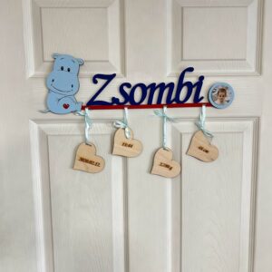 Fiú vizilovacska névtábla a baba születési adataival